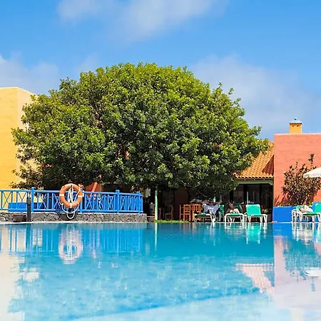 Hotel La Caleta