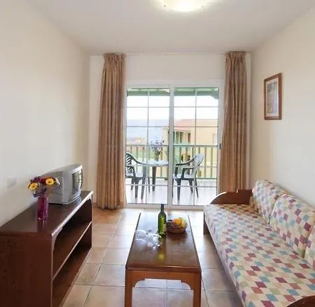 Hotel La Caleta 3*