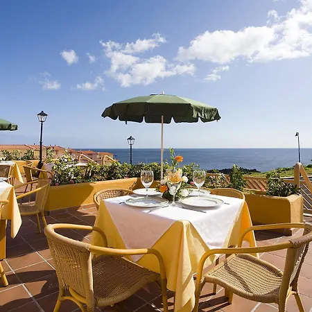 La Caleta Hotel