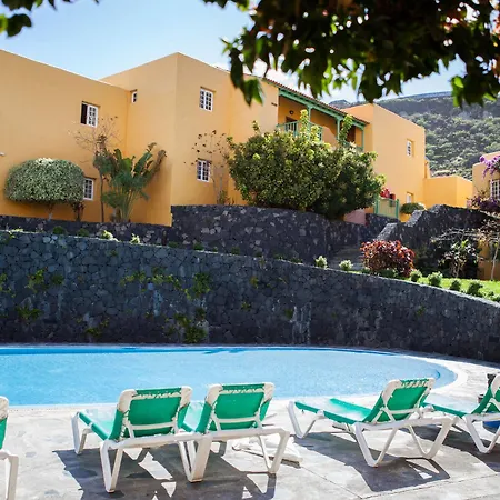 Hotel La Caleta 3*