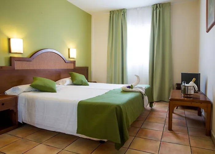 La Caleta Hotel Playa Cancajos.- BreNa Baja (la Palma)